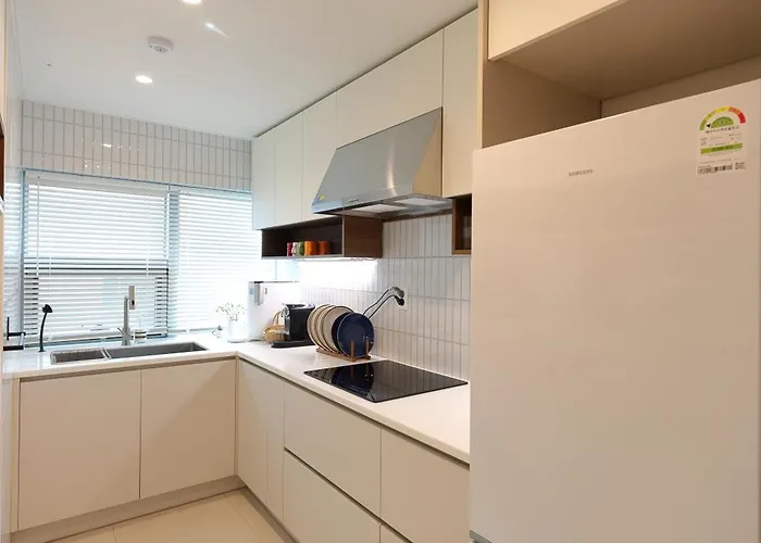 #newlyopened #seoulmate #hongdae #yeonnam Apartment *